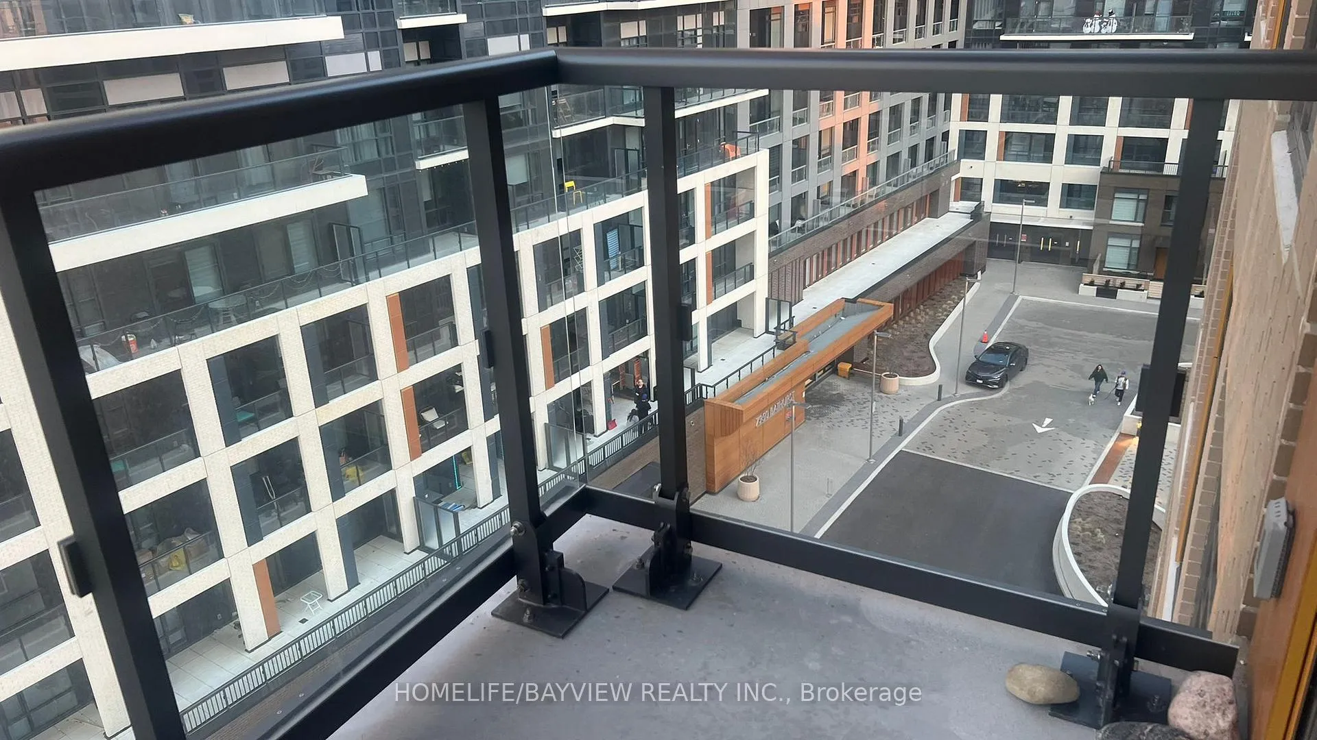 Photo 8 of Unit 705, 8 Beverley Glen Boulevard, Vaughan, Beverley Glen — HOMEH