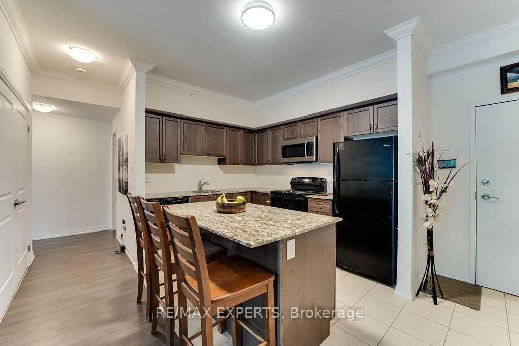 Photo 5 of Unit 104, 306 Essa Road, Barrie, Ardagh — HOMEH