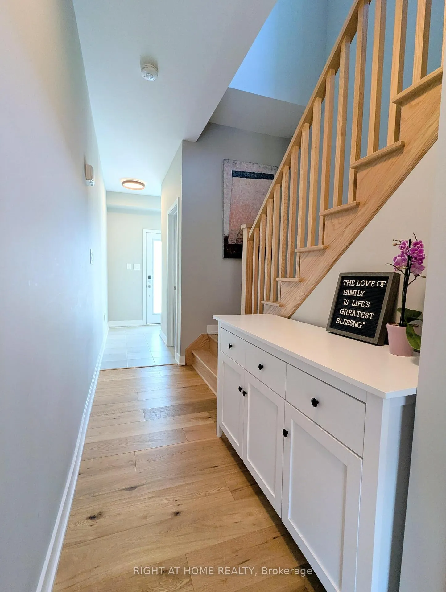 Photo 12 of 22 Westwood Avenue, Barrie, Painswick South — HOMEH