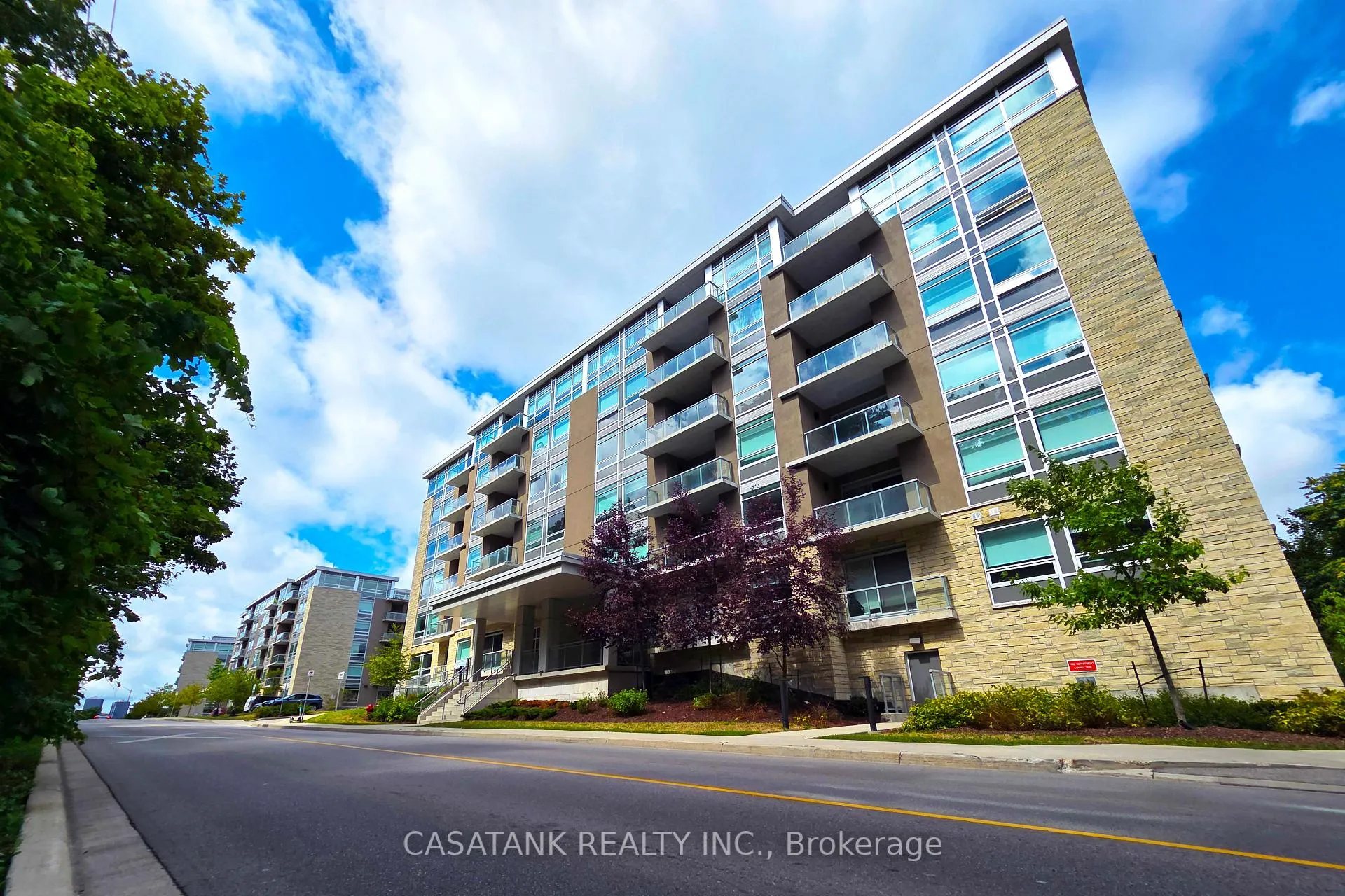 Photo 2 of Unit 408, 479 Charlton Avenue E, Hamilton, Stinson — HOMEH