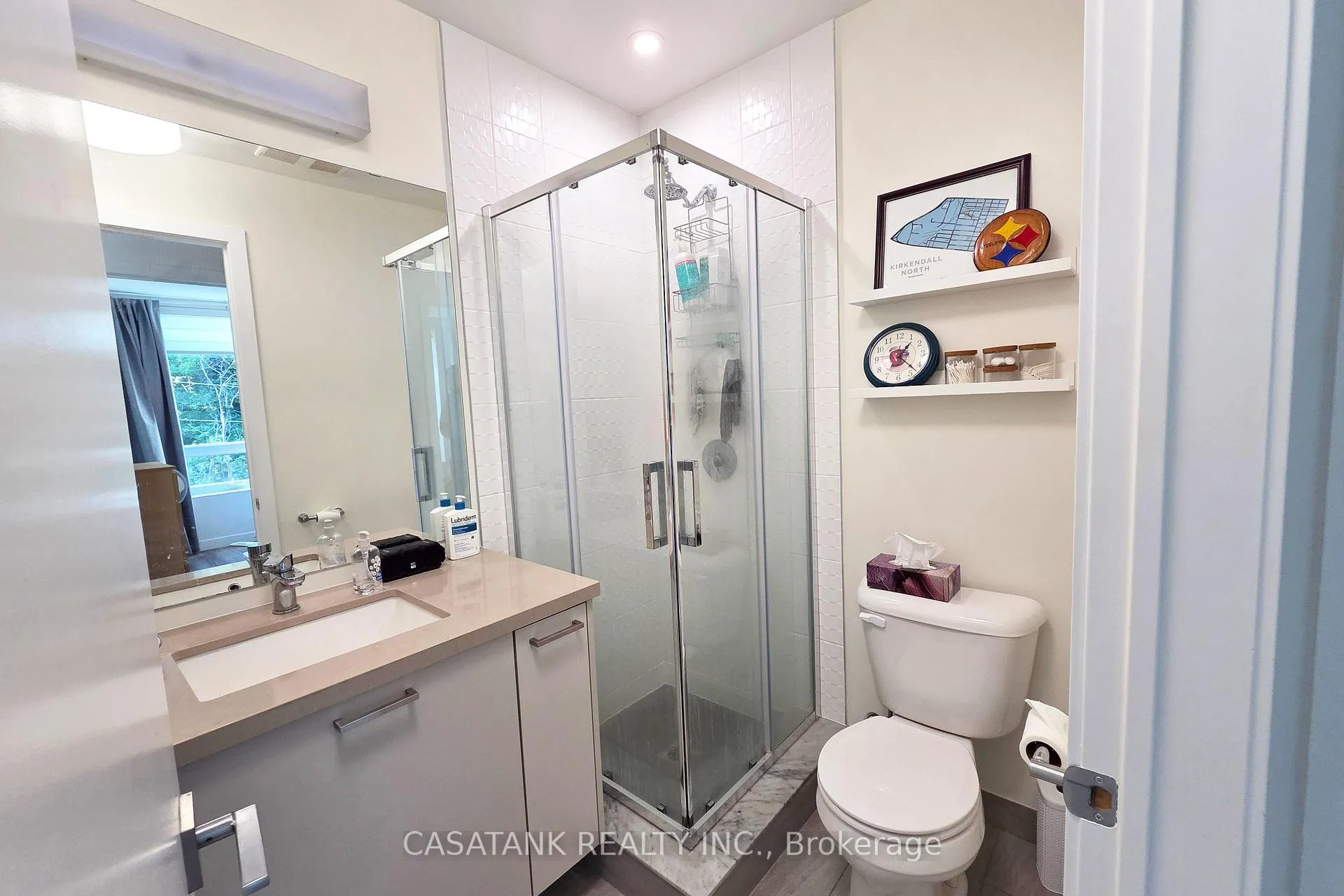 Photo 17 of Unit 408, 479 Charlton Avenue E, Hamilton, Stinson — HOMEH