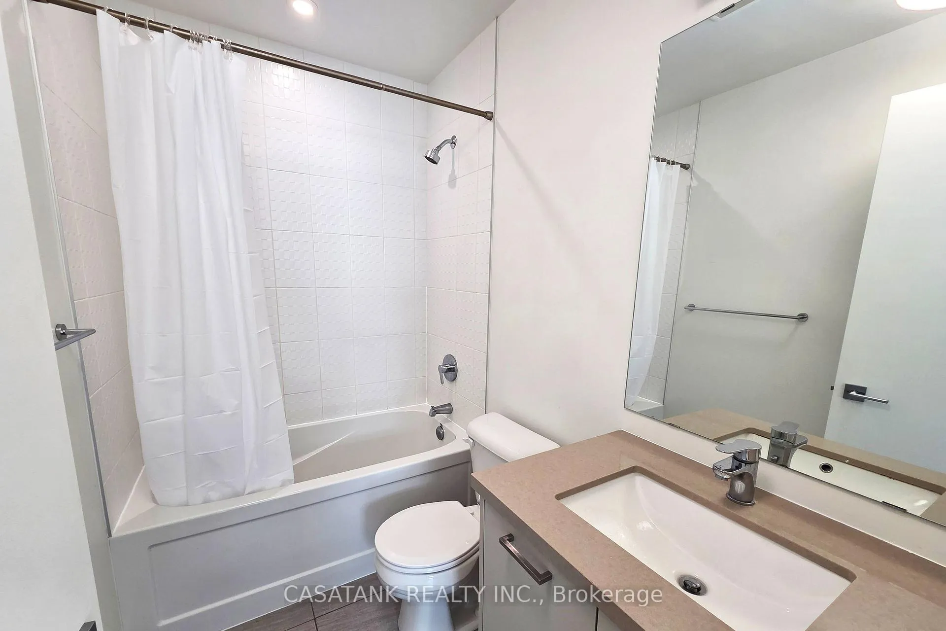 Photo 19 of Unit 408, 479 Charlton Avenue E, Hamilton, Stinson — HOMEH