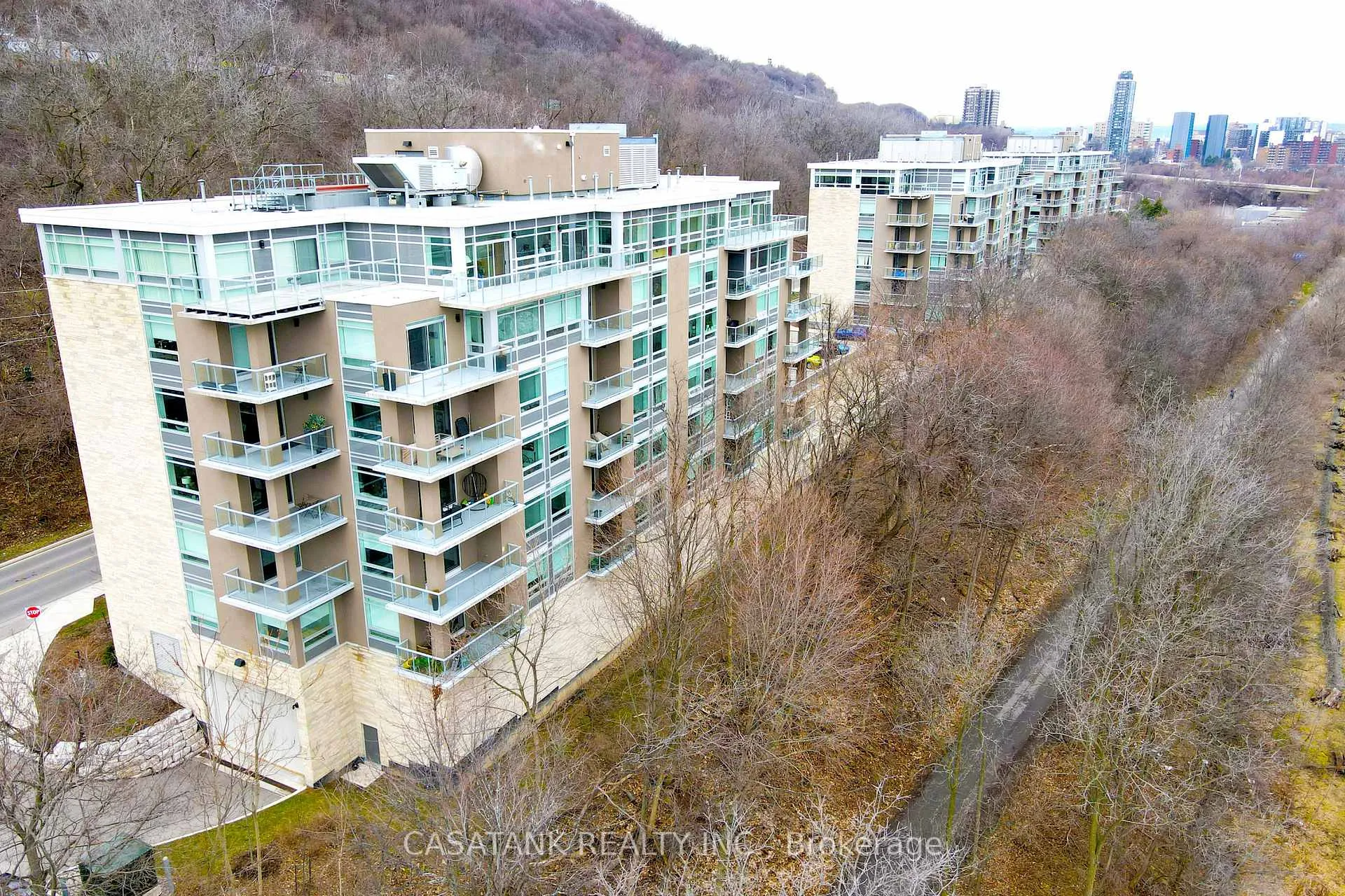 Photo 35 of Unit 408, 479 Charlton Avenue E, Hamilton, Stinson — HOMEH