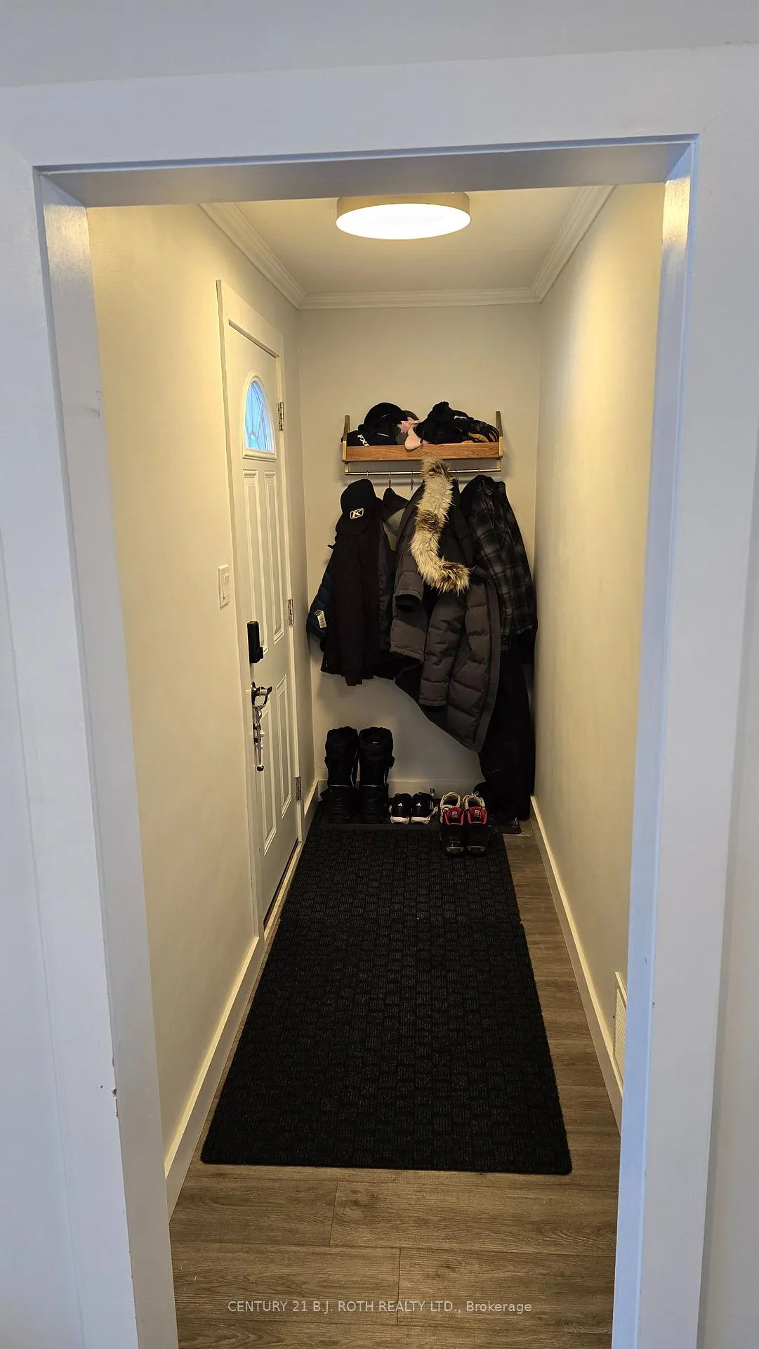 Photo 5 of 121 Cumberland Street, Barrie, Allandale — HOMEH