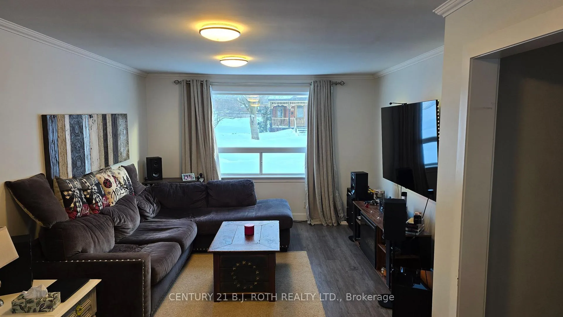 Photo 8 of 121 Cumberland Street, Barrie, Allandale — HOMEH