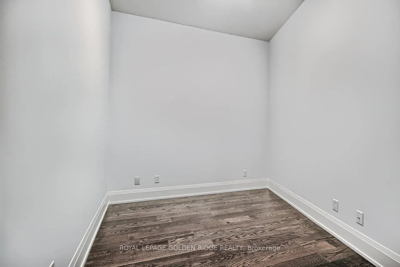 Photo 5 of Unit 227, 20 Fred Varley Drive, Markham, Unionville — HOMEH