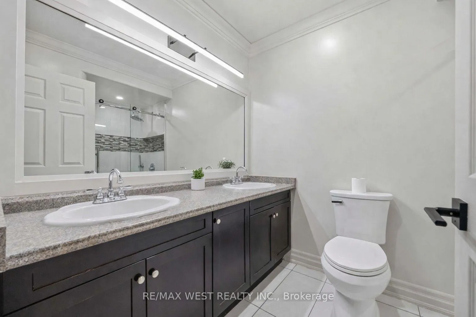 Photo 28 of Unit TH #10, 100 Arbors Lane, Vaughan, West Woodbridge — HOMEH