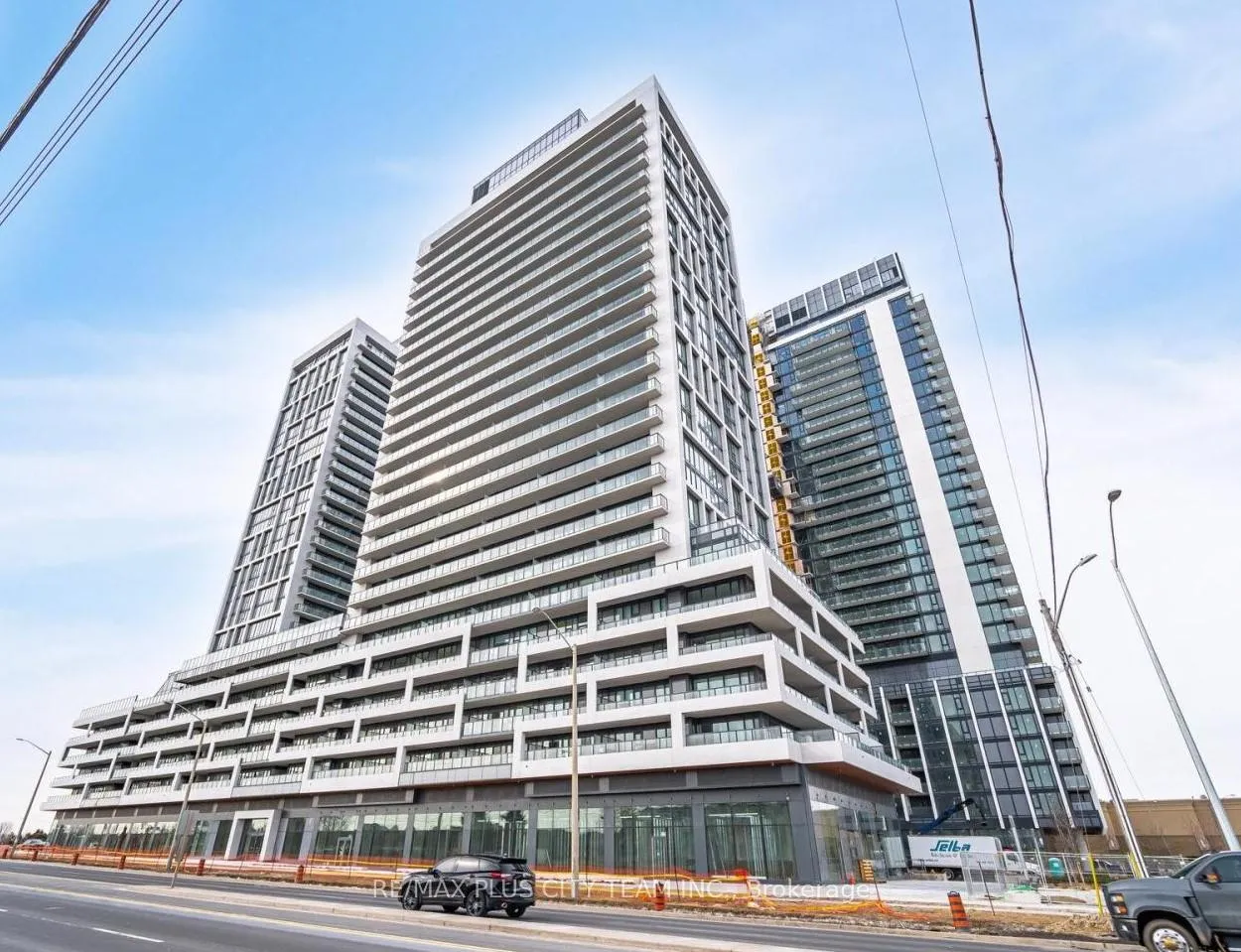 Photo 1 of Unit 2123, 8960 Jane Street, Vaughan, Vellore Village — HOMEH