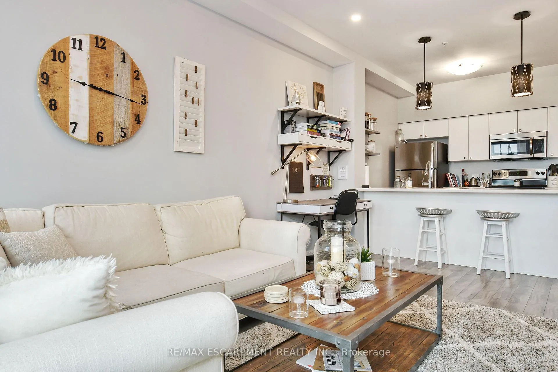 Photo 6 of Unit 903, 112 King Street E, Hamilton, Beasley — HOMEH