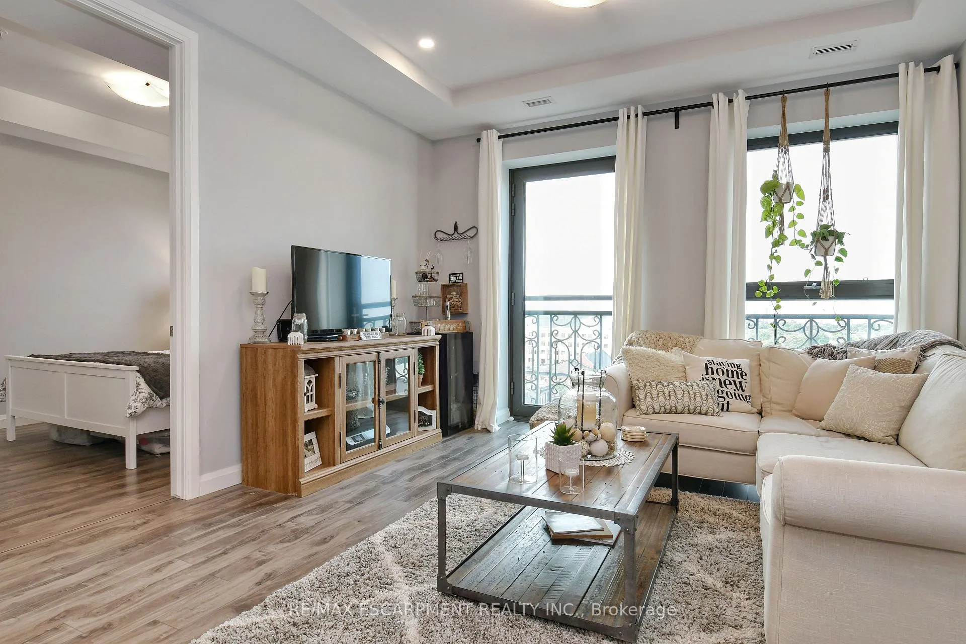 Photo 9 of Unit 903, 112 King Street E, Hamilton, Beasley — HOMEH
