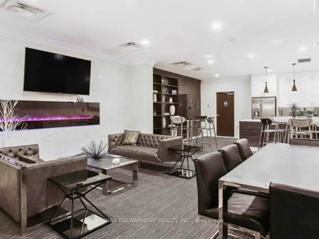 Photo 14 of Unit 903, 112 King Street E, Hamilton, Beasley — HOMEH