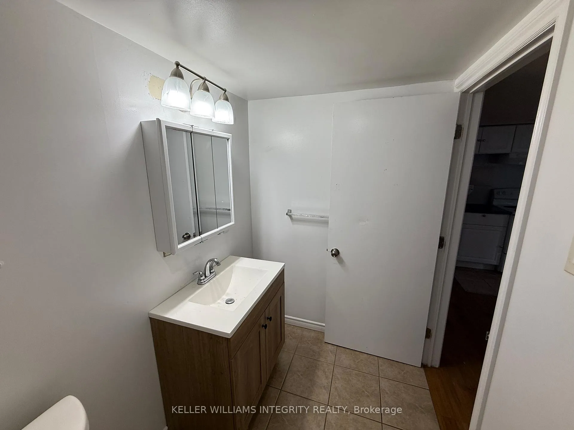 Photo 7 of Unit # 100, 1435 Morisset Avenue, Ottawa, Carlington — HOMEH