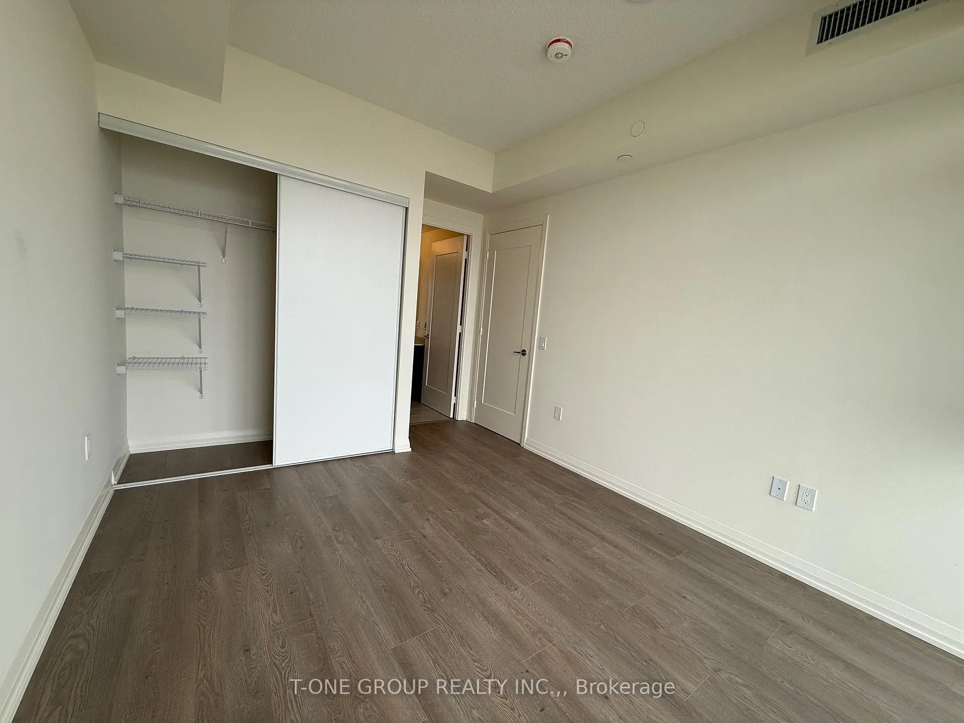 Photo 12 of Unit 2005, 8960 Jane Street, Vaughan, Concord — HOMEH