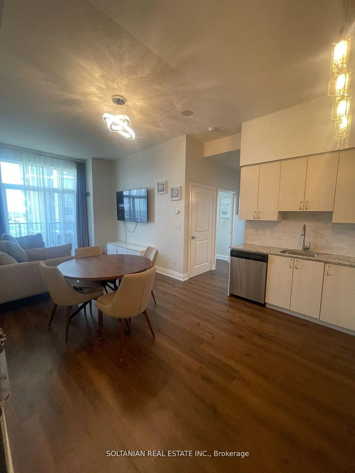Photo 5 of Unit 702, 3600 Highway 7 Road N, Vaughan, Vaughan Corporate Centre — HOMEH