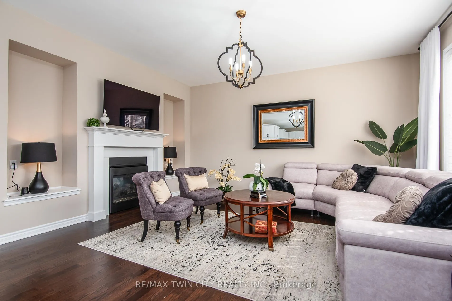 Photo 11 of 232 Shady Glen Crescent, Kitchener, Trussler — HOMEH