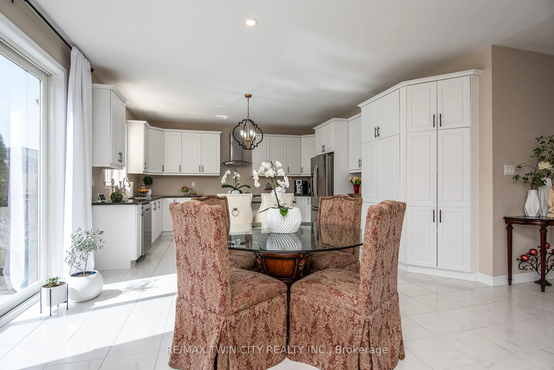 Photo 13 of 232 Shady Glen Crescent, Kitchener, Trussler — HOMEH