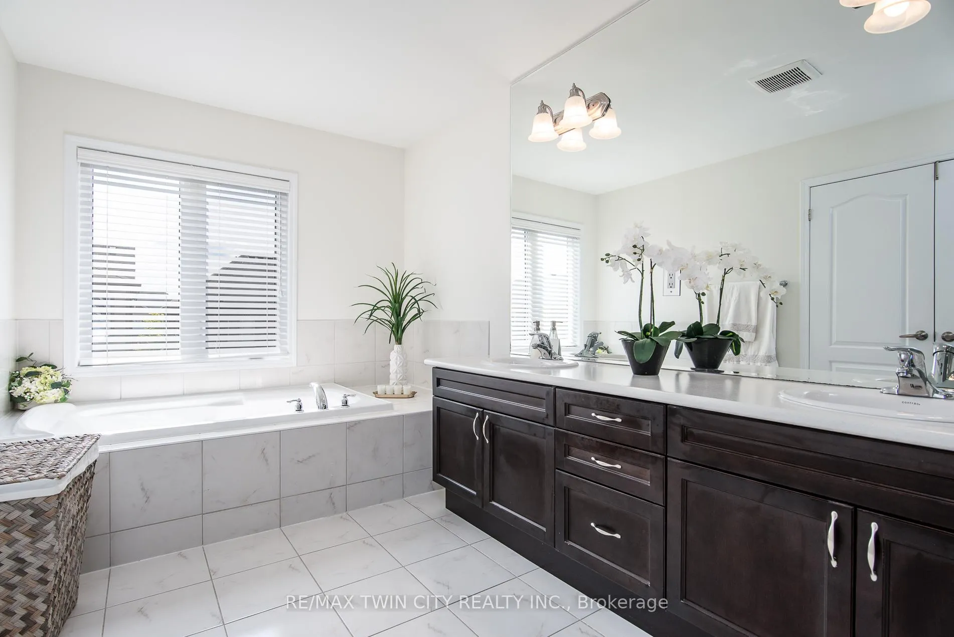 Photo 31 of 232 Shady Glen Crescent, Kitchener, Trussler — HOMEH