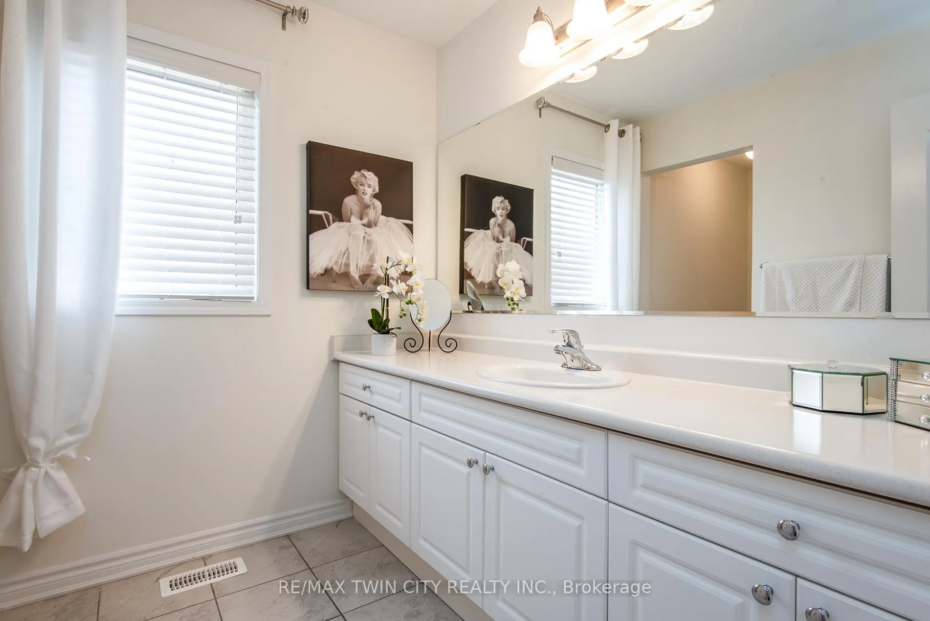 Photo 36 of 232 Shady Glen Crescent, Kitchener, Trussler — HOMEH