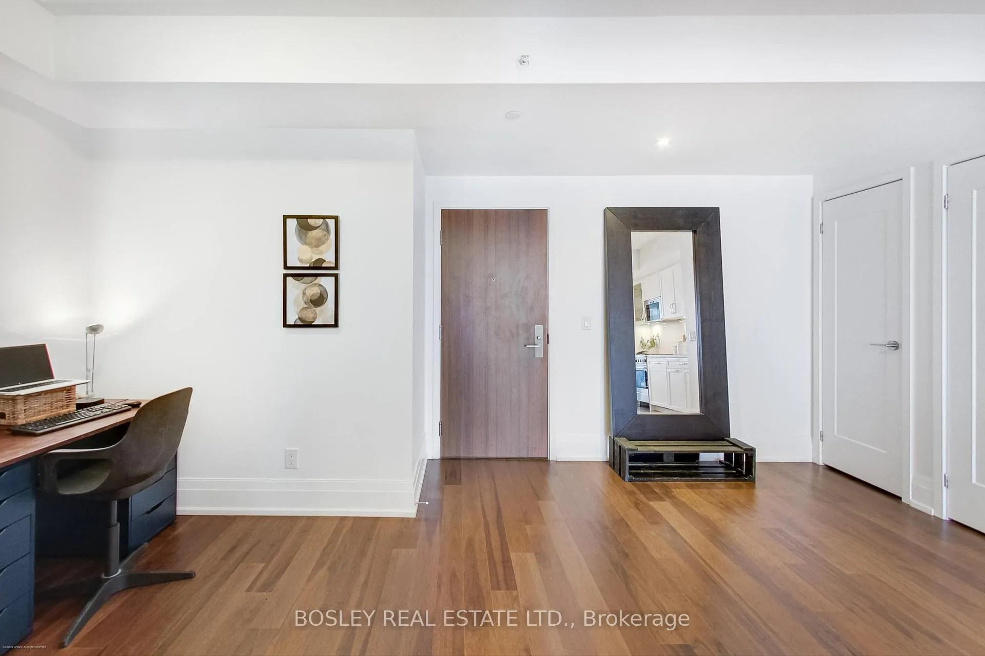 Photo 11 of Unit 506, 25 Malcolm Road, Toronto, Leaside — HOMEH
