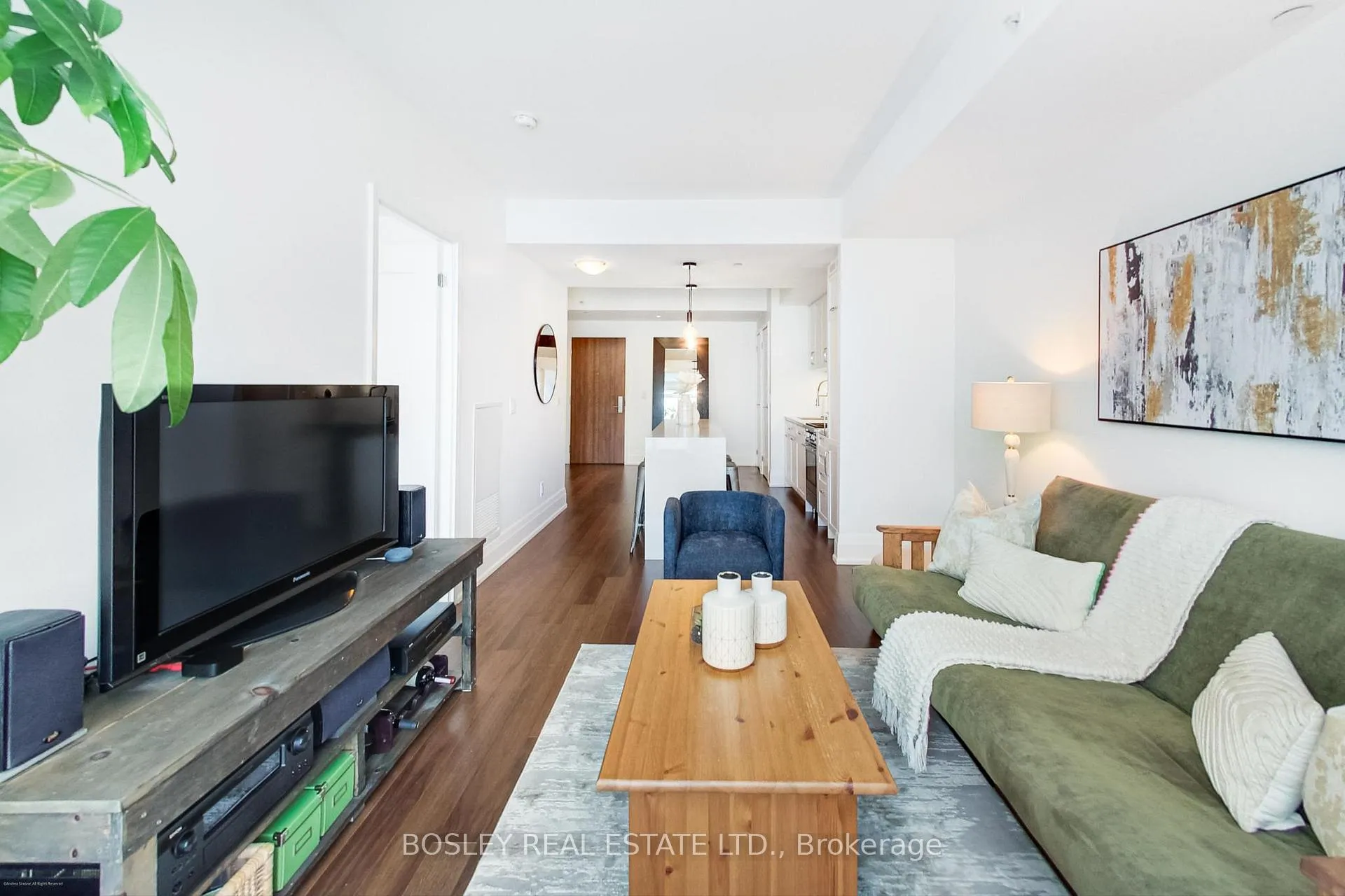 Photo 14 of Unit 506, 25 Malcolm Road, Toronto, Leaside — HOMEH