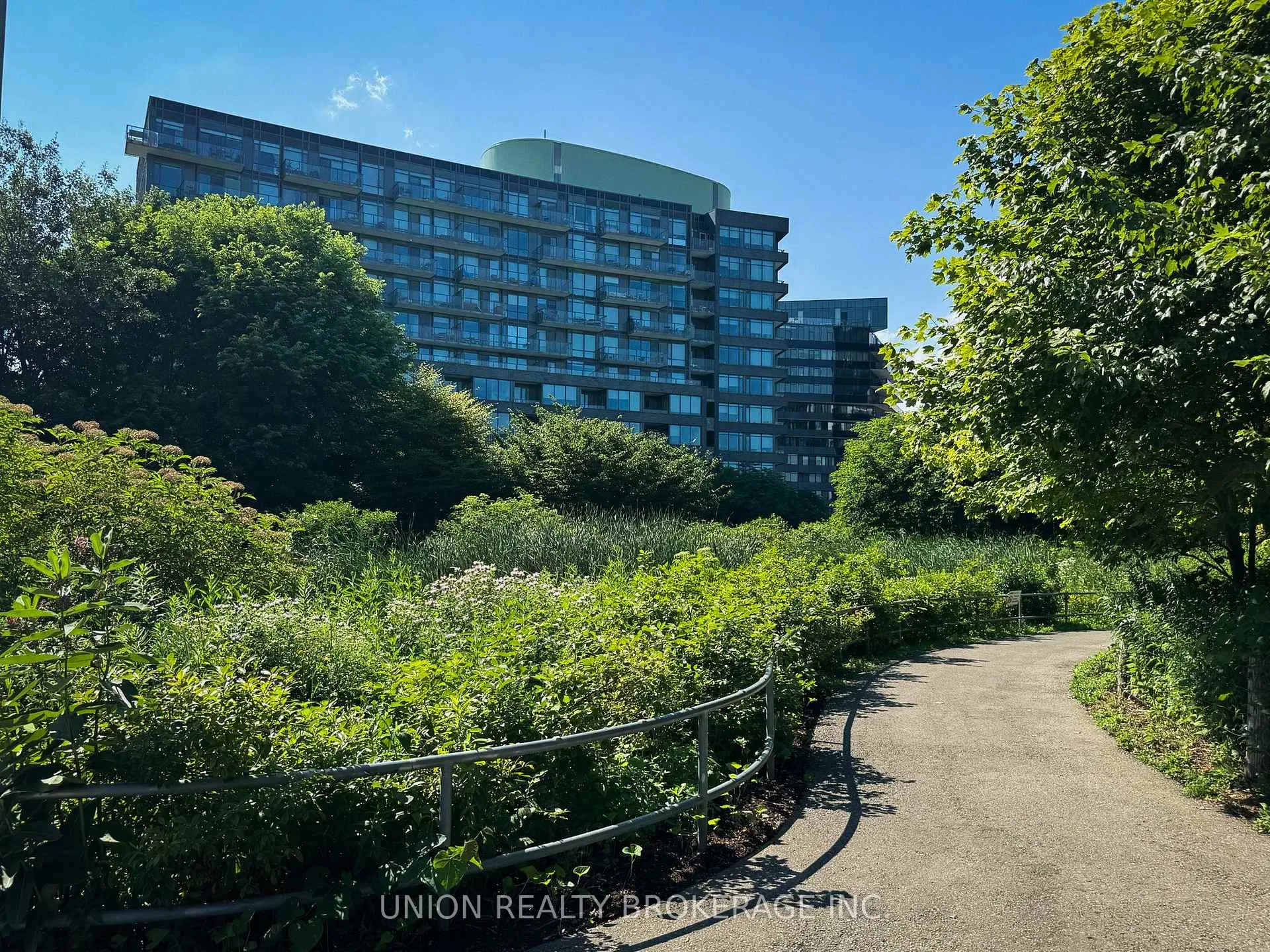 Photo 1 of Unit N913, 120 Bayview Avenue, Toronto, Waterfront Communities — HOMEH