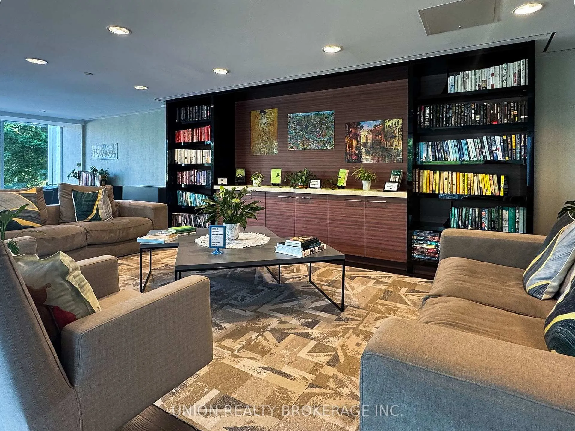 Photo 15 of Unit N913, 120 Bayview Avenue, Toronto, Waterfront Communities — HOMEH