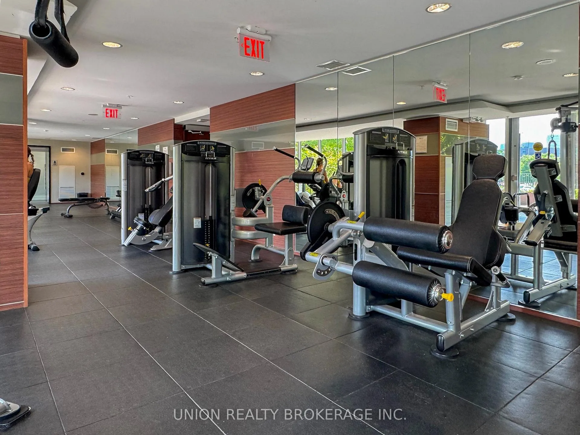 Photo 17 of Unit N913, 120 Bayview Avenue, Toronto, Waterfront Communities — HOMEH