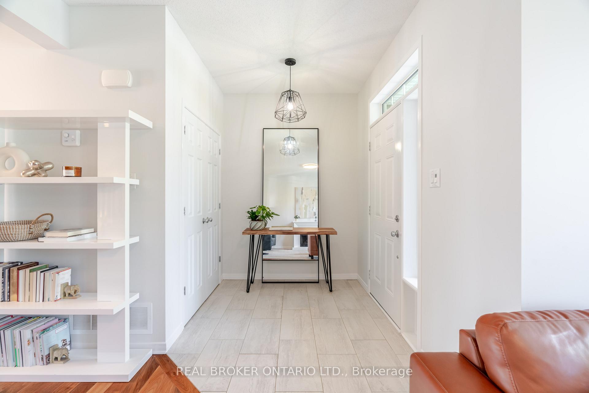 Photo 3 of 408 Sweetflag Street, Ottawa, Barrhaven - Longfields — HOMEH