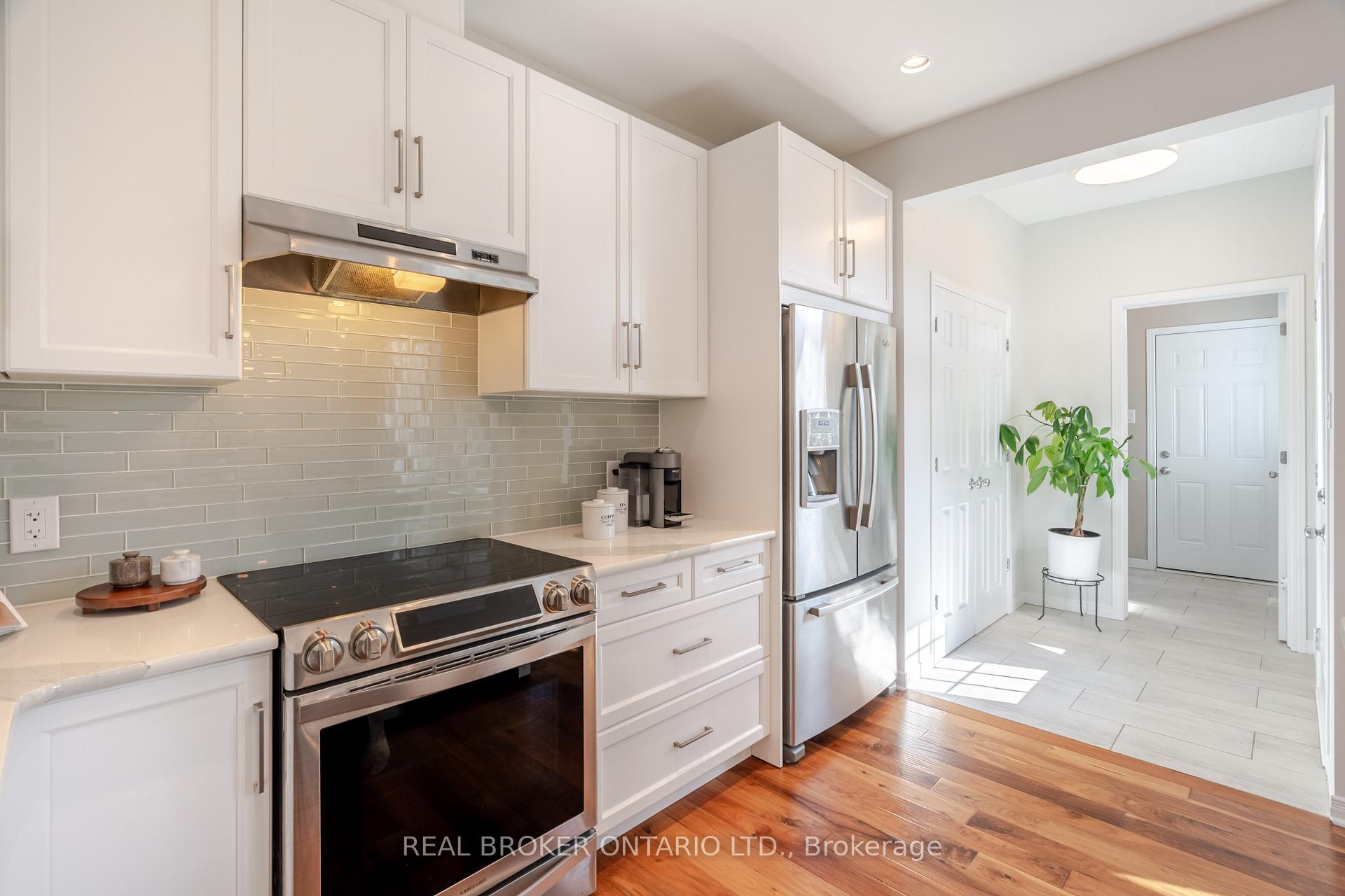 Photo 20 of 408 Sweetflag Street, Ottawa, Barrhaven - Longfields — HOMEH