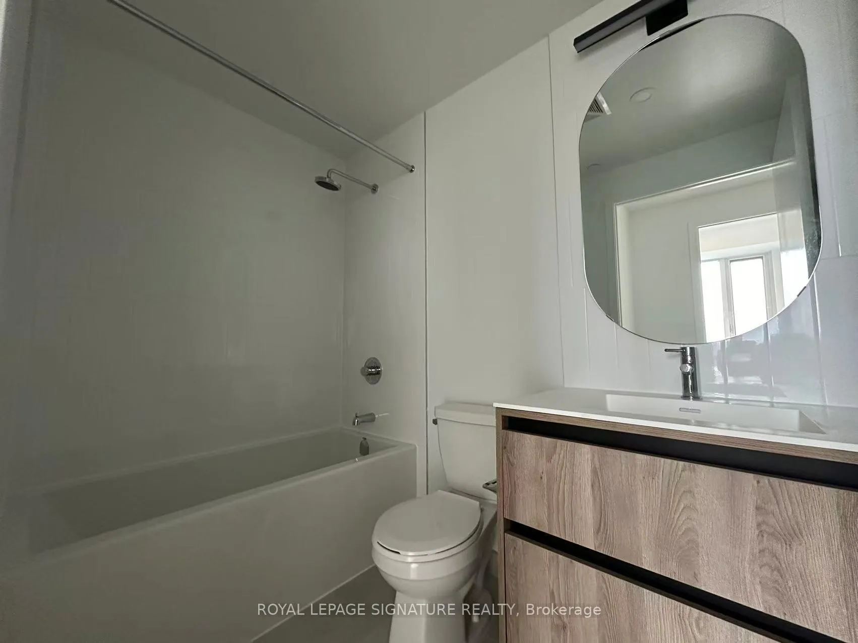 Photo 6 of Unit 1026, 7950 Bathurst Street, Vaughan, Beverley Glen — HOMEH