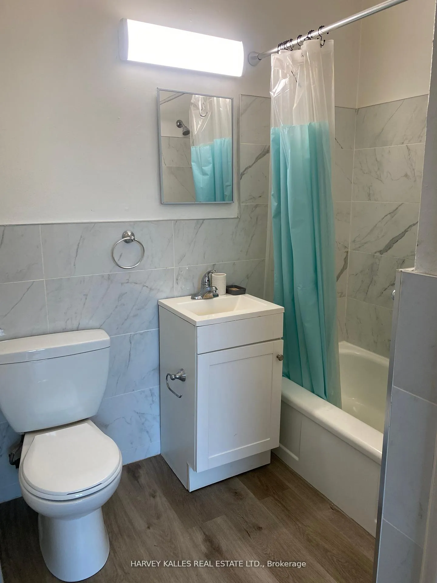 Photo 6 of Unit 211, 1582 Bathurst Street, Toronto, Humewood-Cedarvale — HOMEH