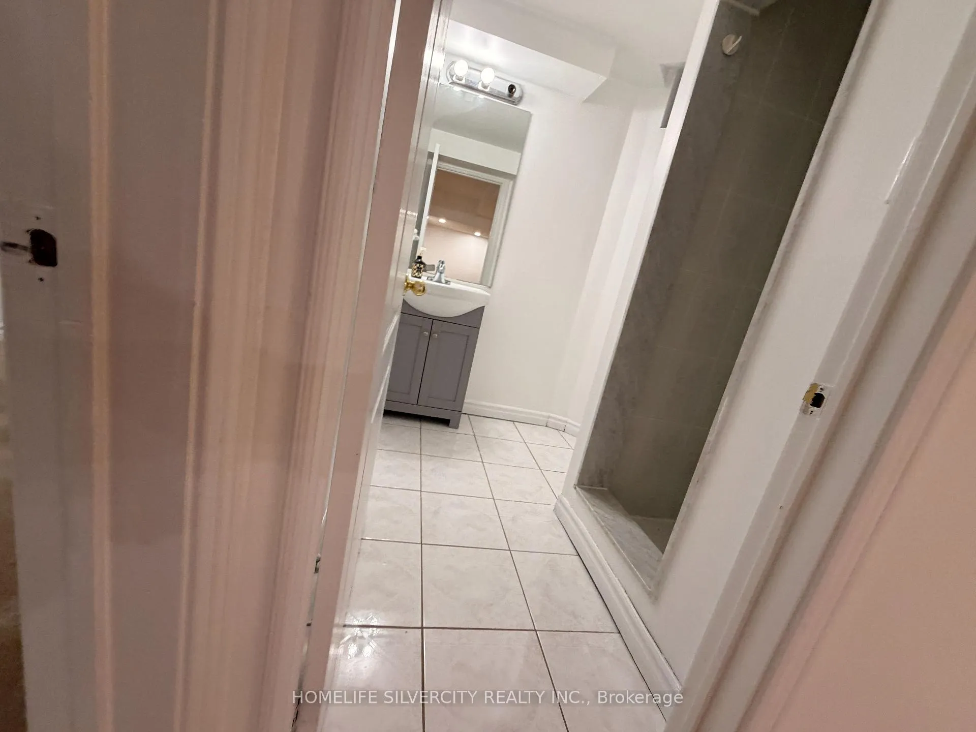 Photo 38 of 5 Blue Oak Avenue, Brampton, Sandringham-Wellington — HOMEH