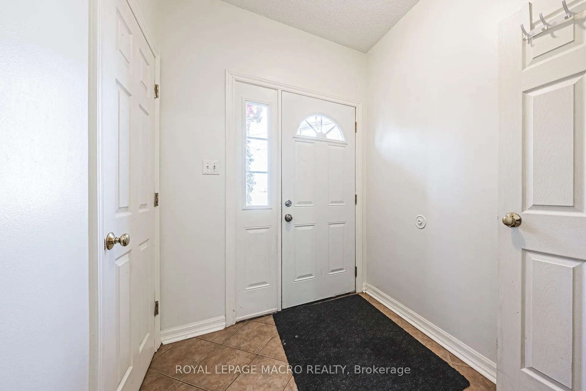 Photo 5 of 53 Albright Road, Hamilton, Vincent — HOMEH