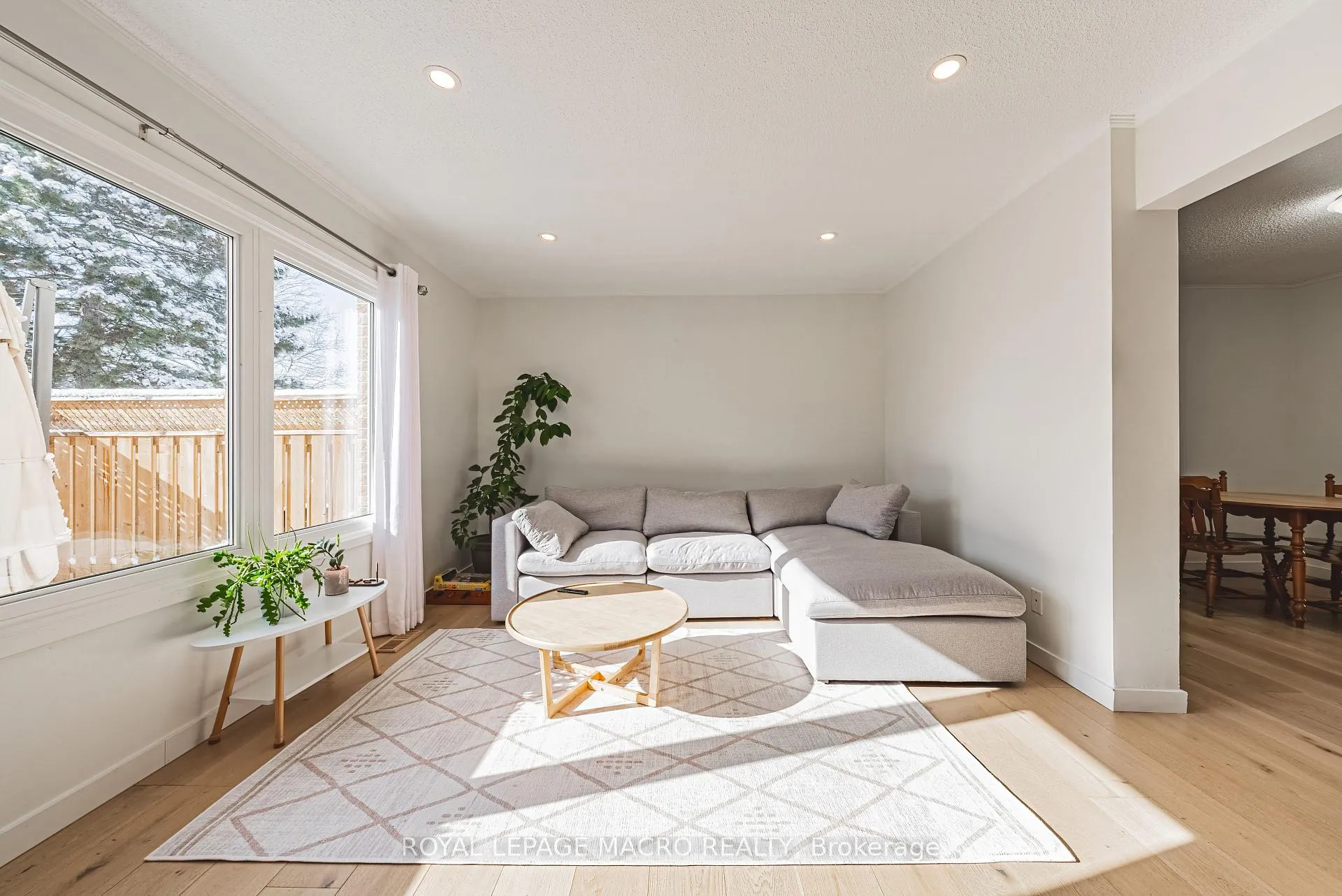 Photo 10 of 53 Albright Road, Hamilton, Vincent — HOMEH