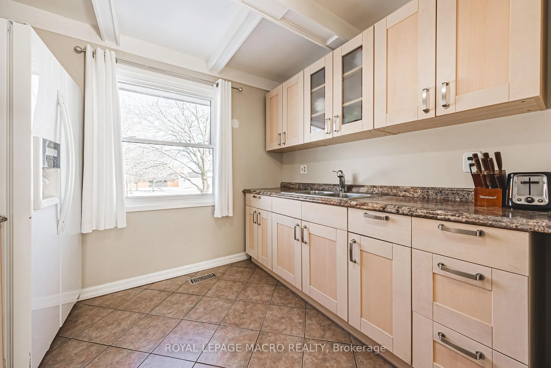 Photo 16 of 53 Albright Road, Hamilton, Vincent — HOMEH