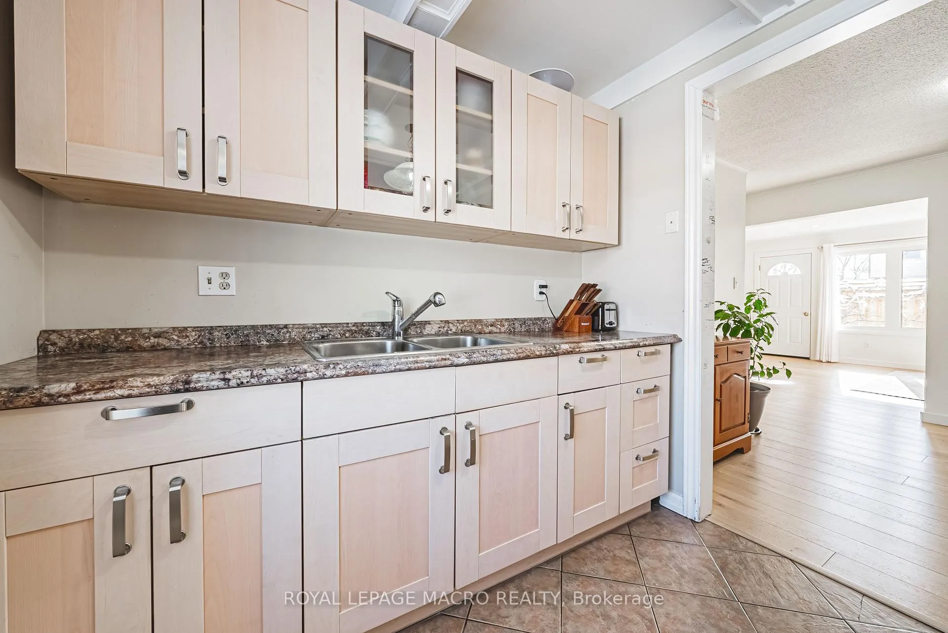 Photo 18 of 53 Albright Road, Hamilton, Vincent — HOMEH