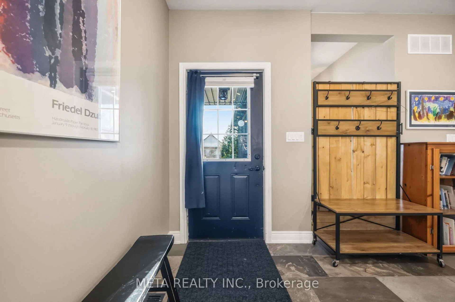 Photo 3 of 391 Verdun Road, Oshawa, Central — HOMEH