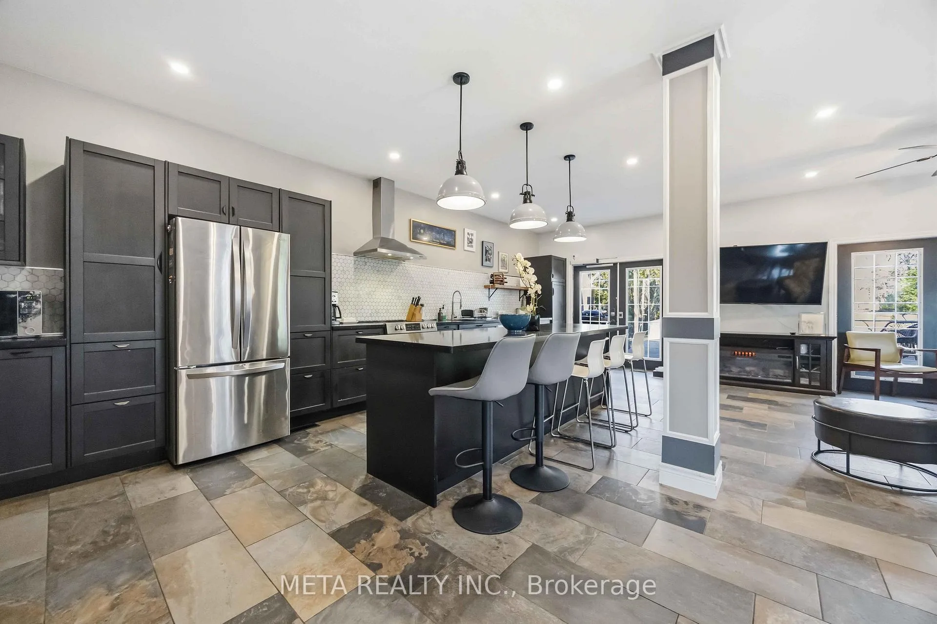 Photo 12 of 391 Verdun Road, Oshawa, Central — HOMEH