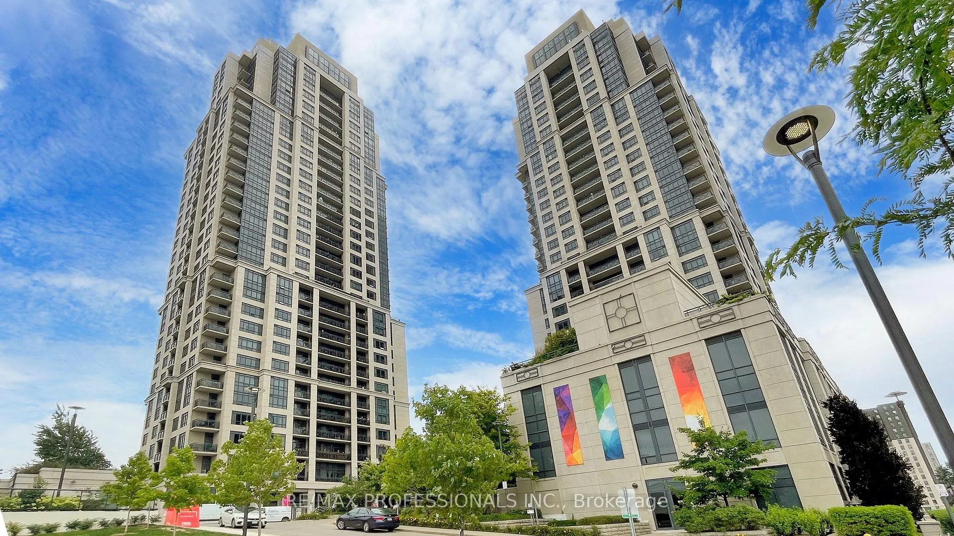 Front of Unit 822, 2 Eva Road