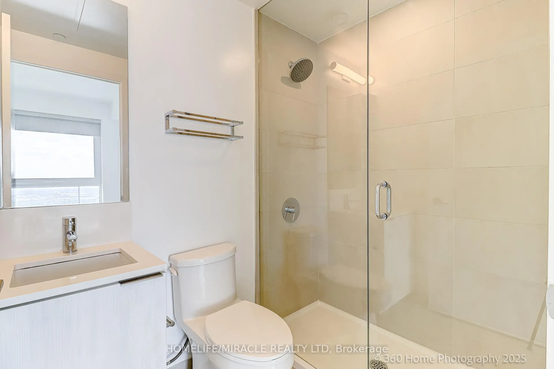Photo 11 of Unit 4202, 7890 Jane Street, Vaughan, Concord — HOMEH