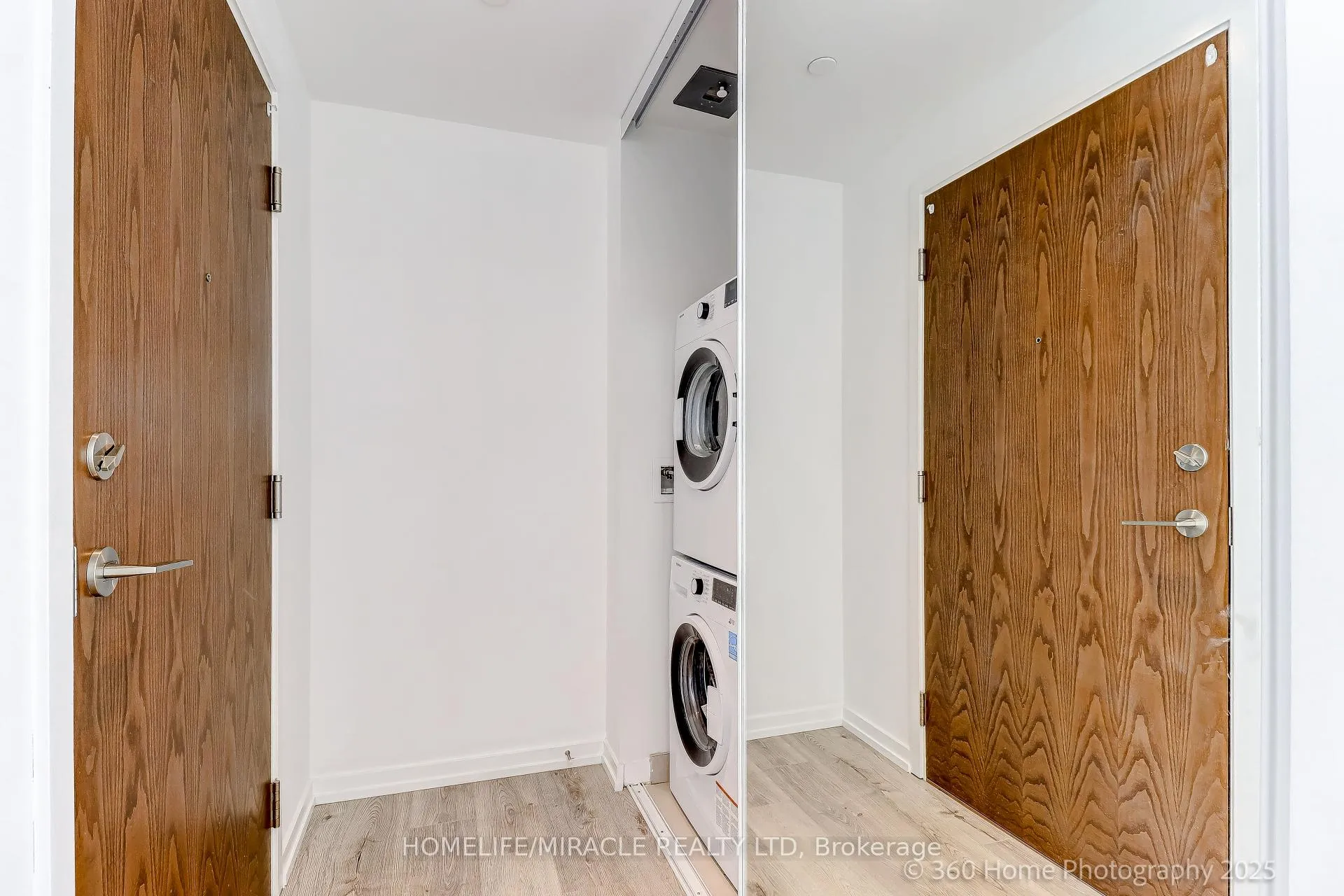 Photo 19 of Unit 4202, 7890 Jane Street, Vaughan, Concord — HOMEH