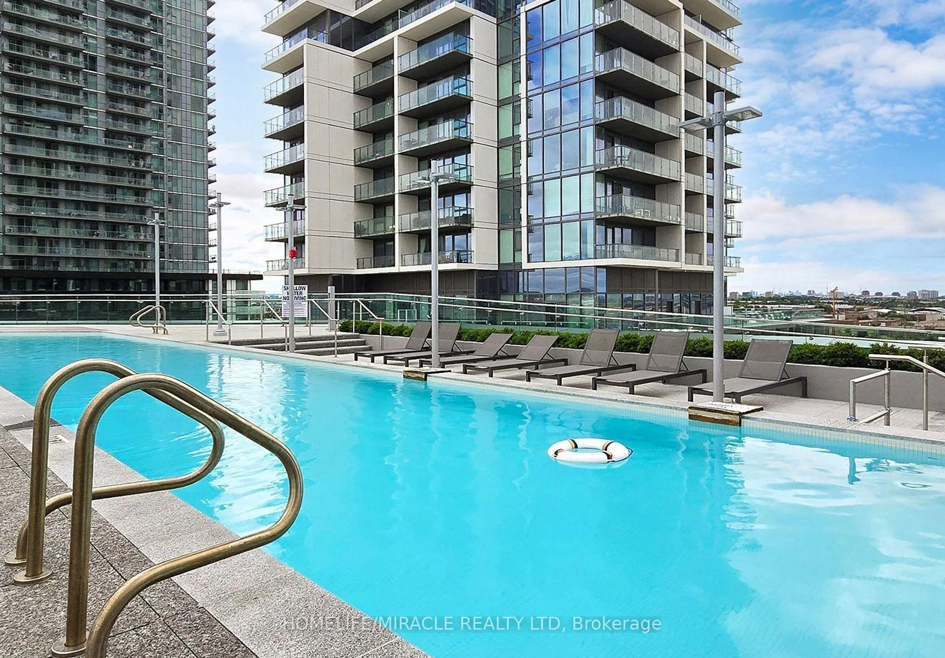 Photo 32 of Unit 4202, 7890 Jane Street, Vaughan, Concord — HOMEH