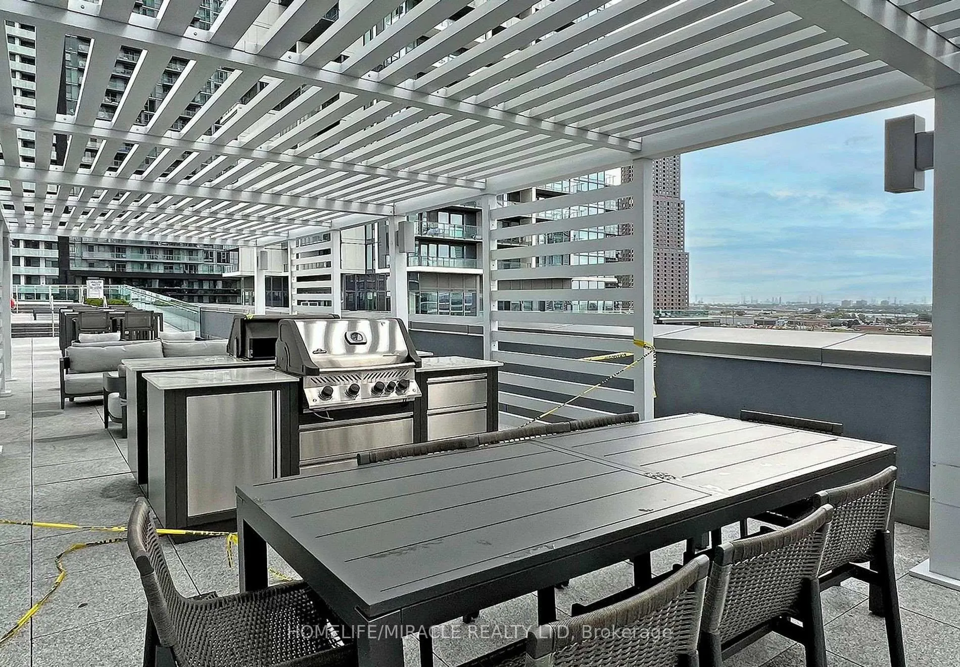 Photo 34 of Unit 4202, 7890 Jane Street, Vaughan, Concord — HOMEH