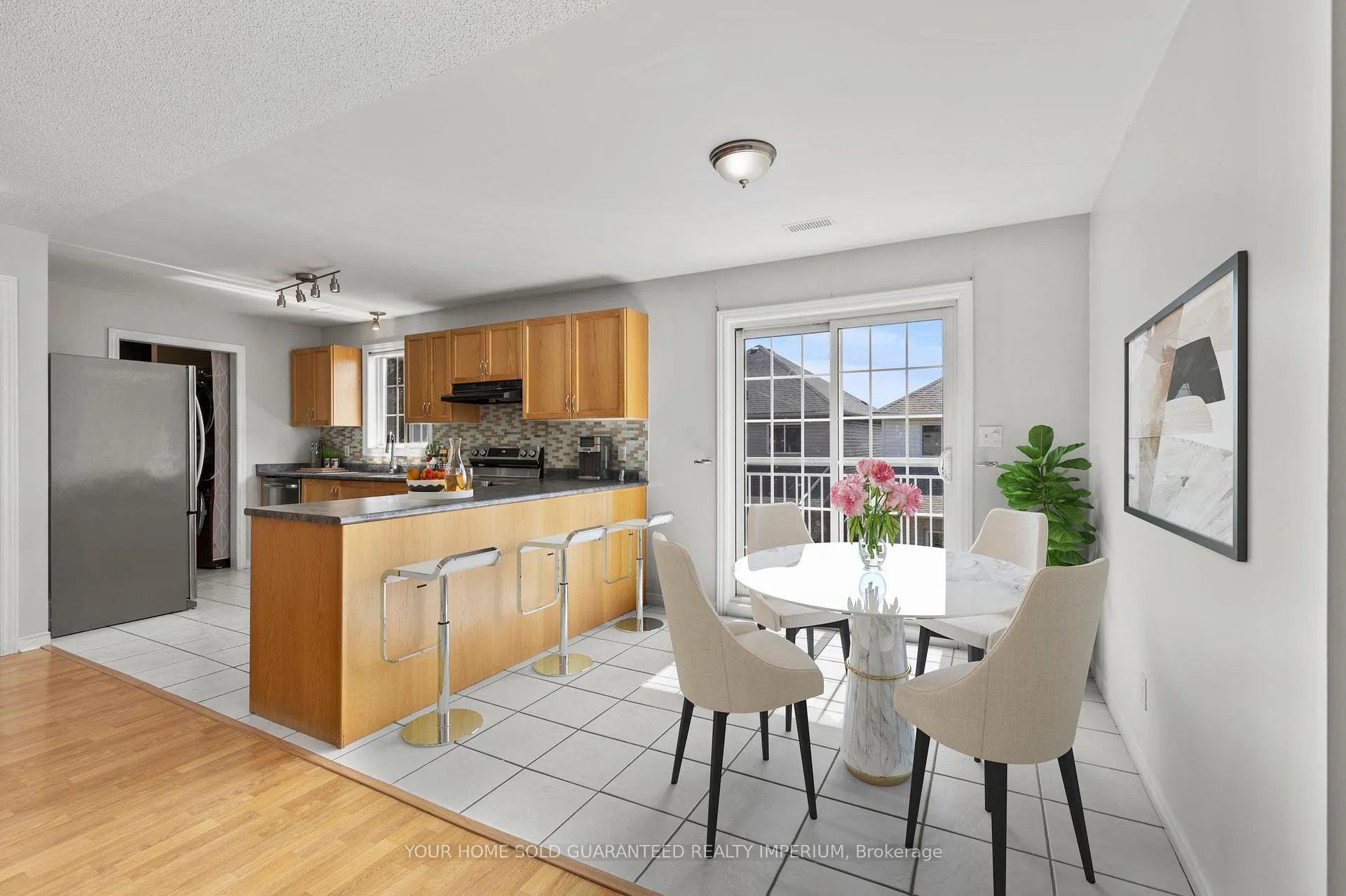 Photo 13 of Unit 14, 996 Rymal Road E, Hamilton, Broughton — HOMEH