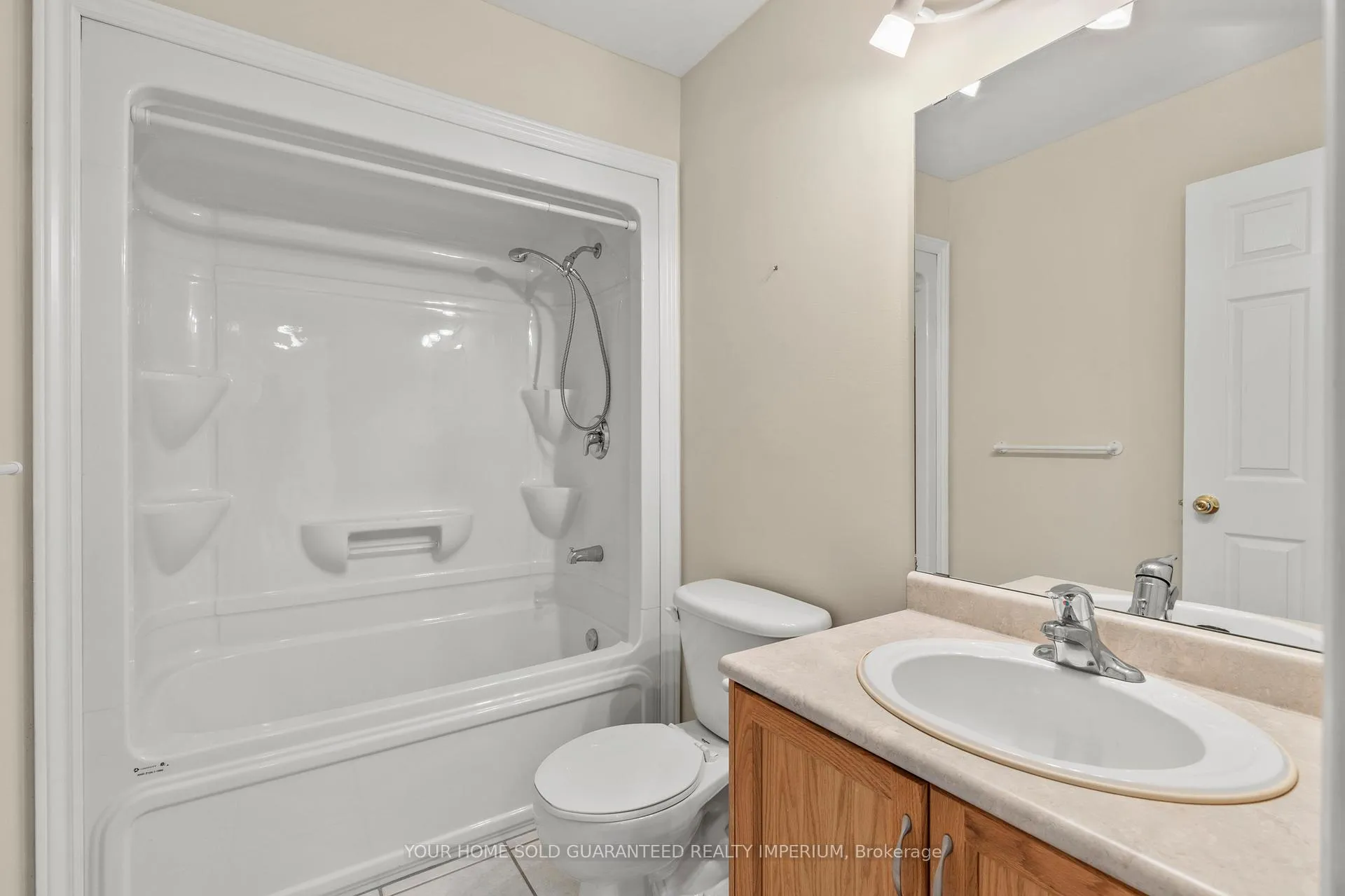 Photo 25 of Unit 14, 996 Rymal Road E, Hamilton, Broughton — HOMEH