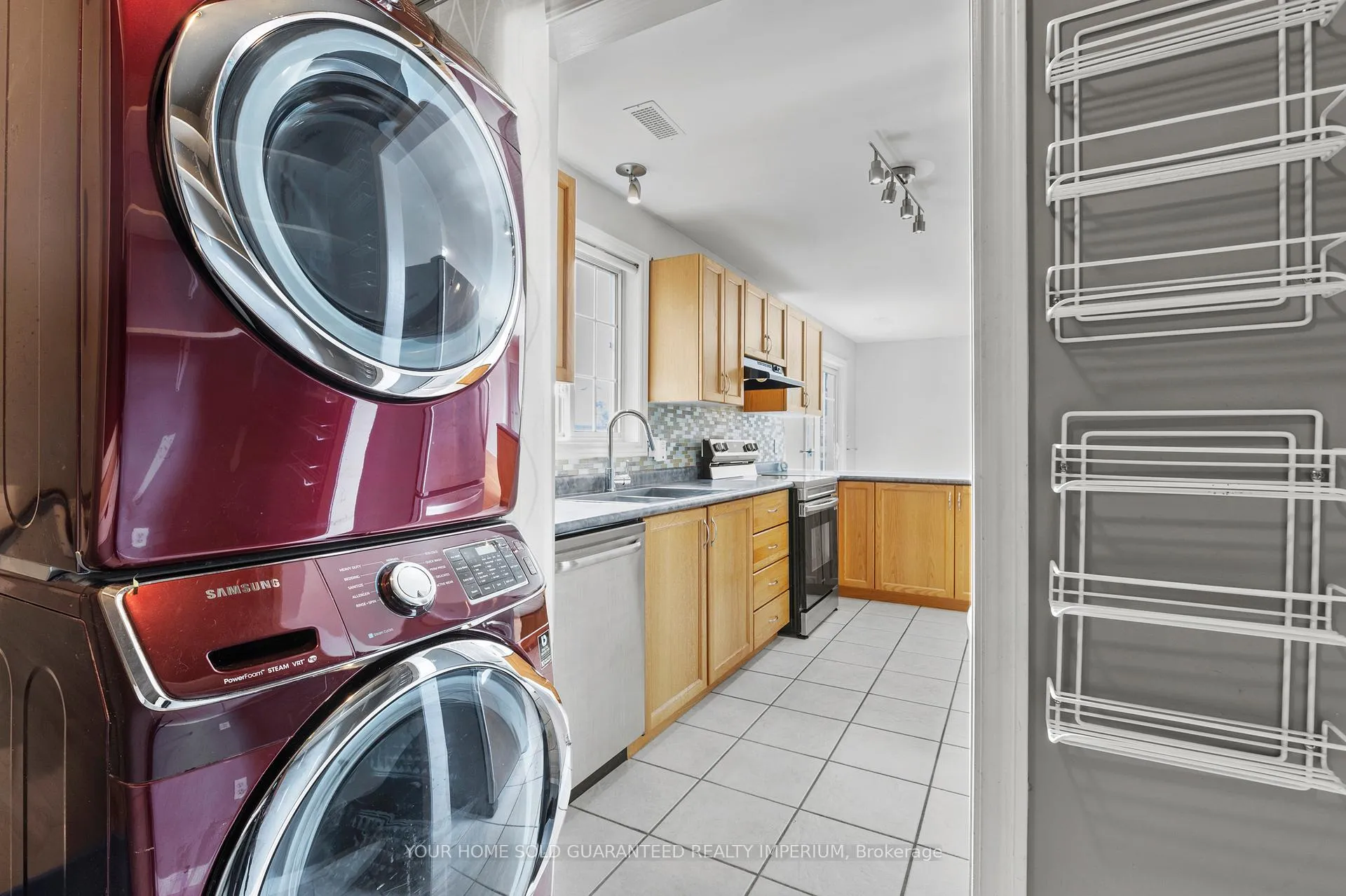 Photo 26 of Unit 14, 996 Rymal Road E, Hamilton, Broughton — HOMEH