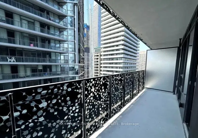 Photo 7 of Unit 2808, 55 Charles Street E, Toronto, Church-Yonge Corridor — HOMEH