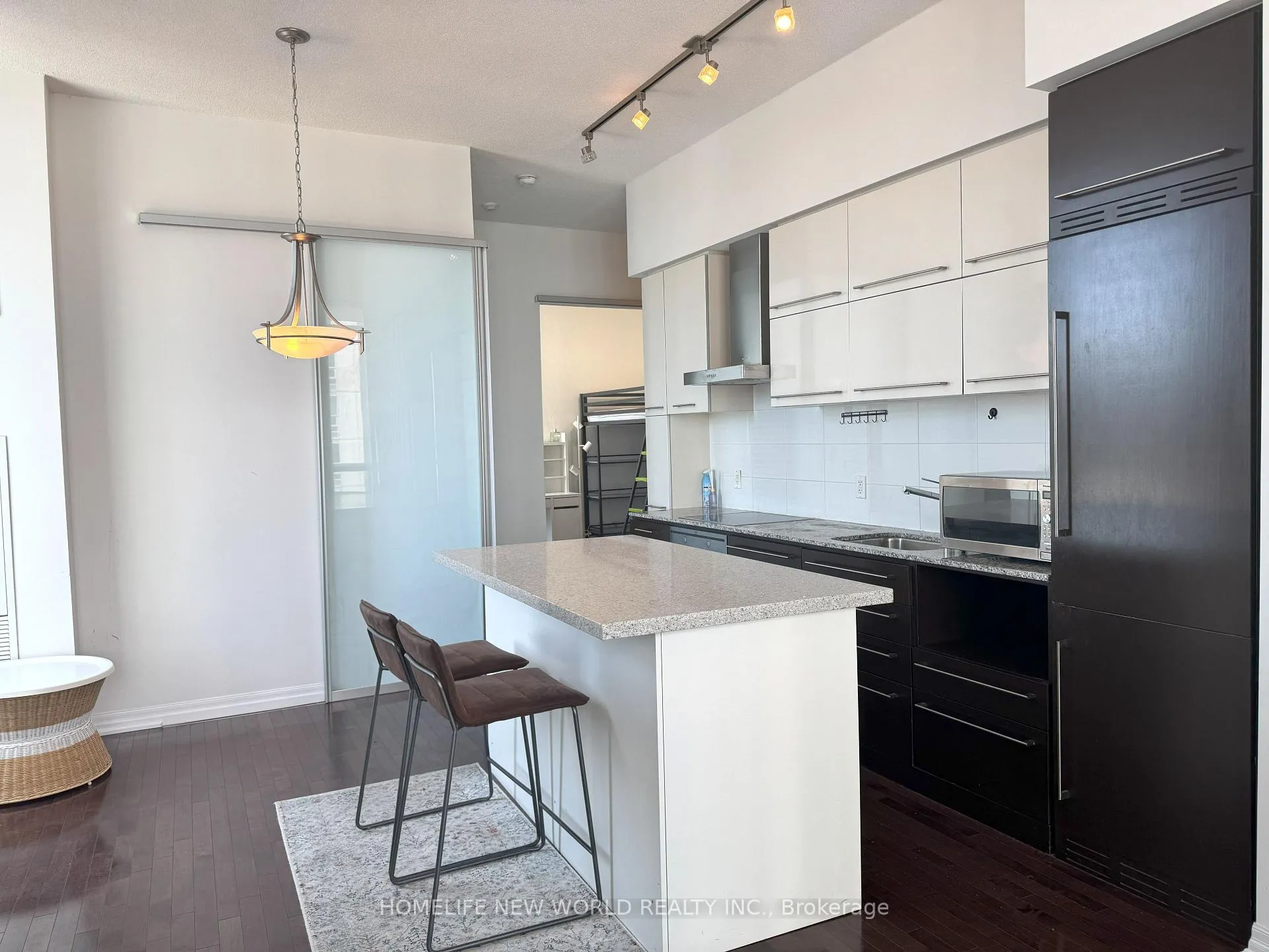 Photo 6 of Unit Ph206, 770 Bay Street, Toronto, Church-Yonge Corridor — HOMEH