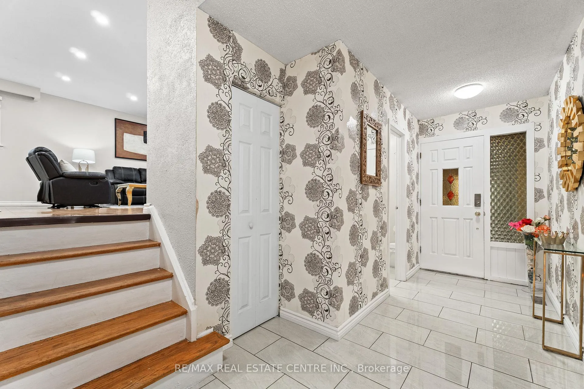 Photo 14 of 23 Jefferson Road, Brampton, Northgate — HOMEH