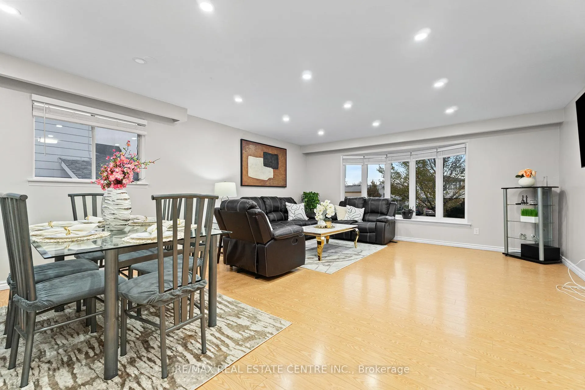 Photo 21 of 23 Jefferson Road, Brampton, Northgate — HOMEH
